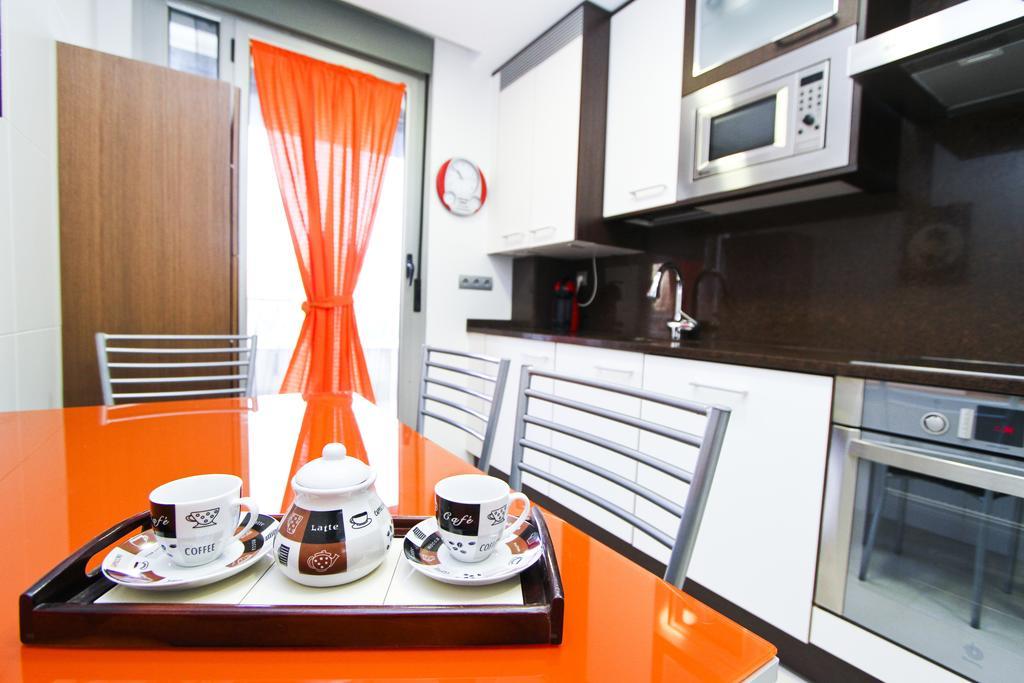 J Tramuntana Planet Costa Dorada Apartment Salou Ruang foto
